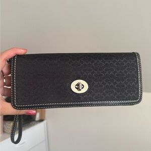 Coach Lurex Signature Cs Black Clutch Wristlet Wallet